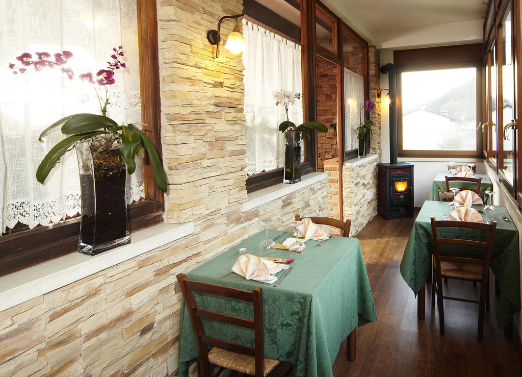 Locanda Da Luca Recoaro Terme Habitación foto